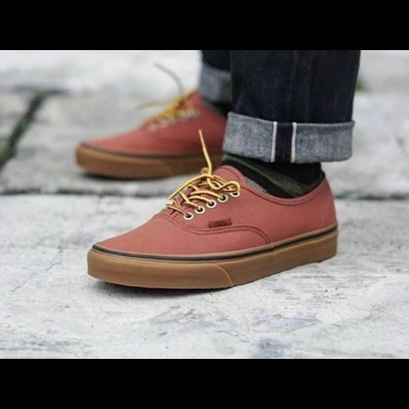Vans Authentic Gumsole Sneaker “Off the Wall” - Picture 3 of 3